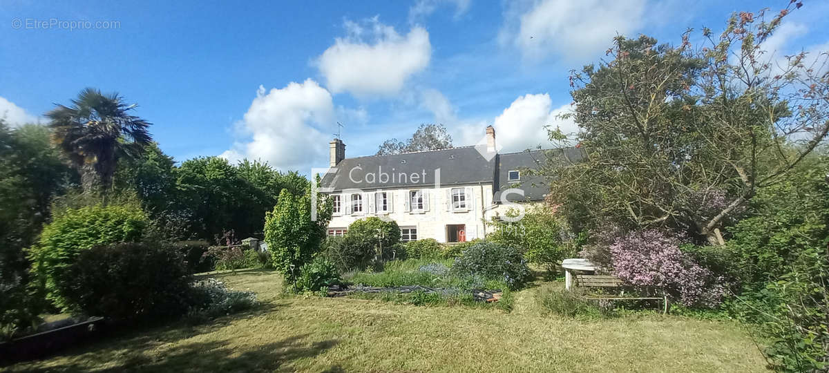 Maison à SAINTE-MARIE-DU-MONT