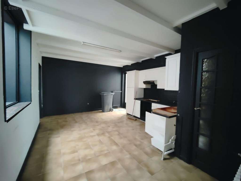 Appartement à QUESNOY-SUR-DEULE