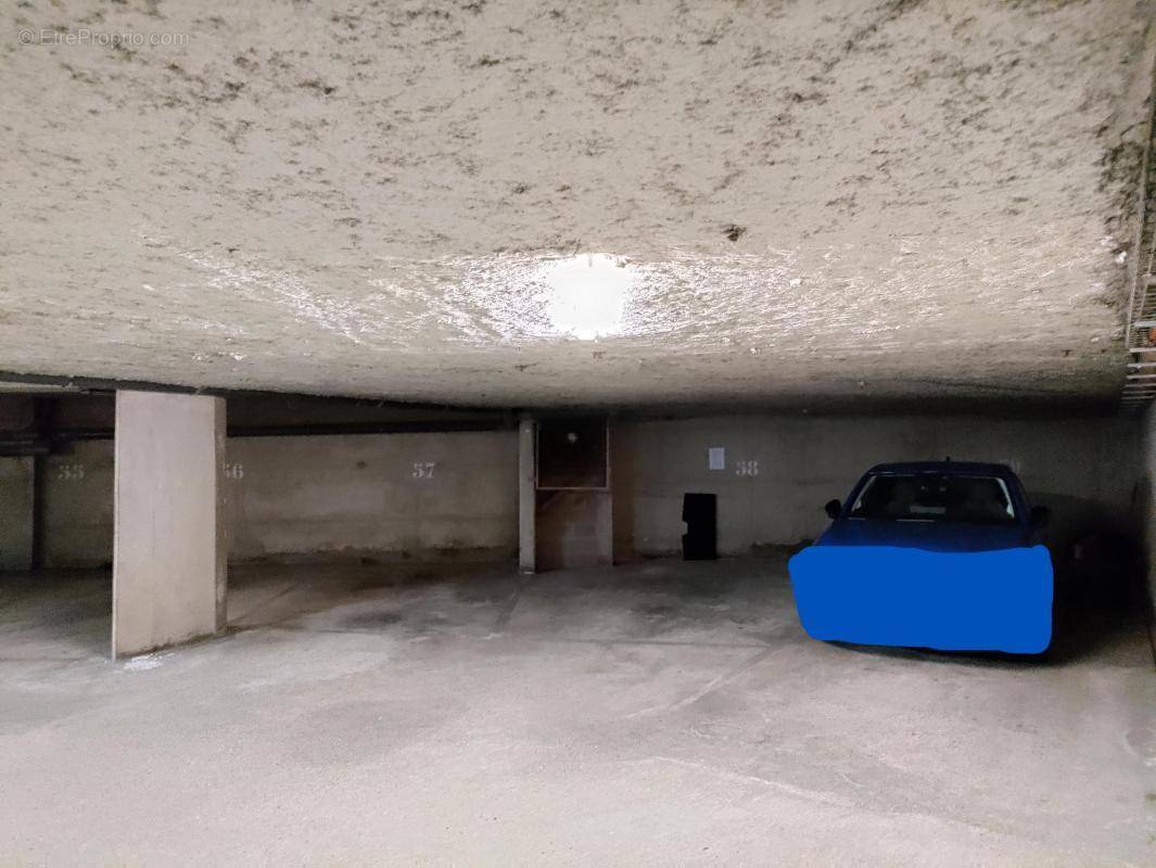 Parking à ARGENTEUIL