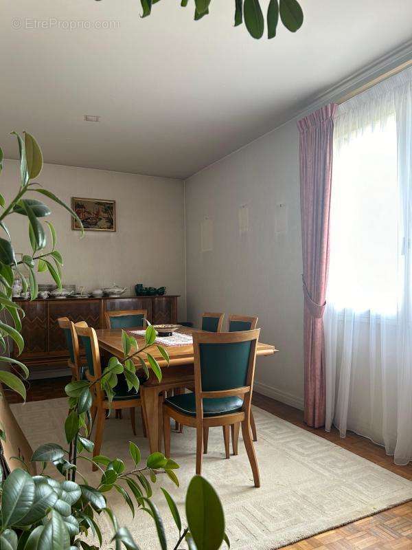 Appartement à COMPIEGNE