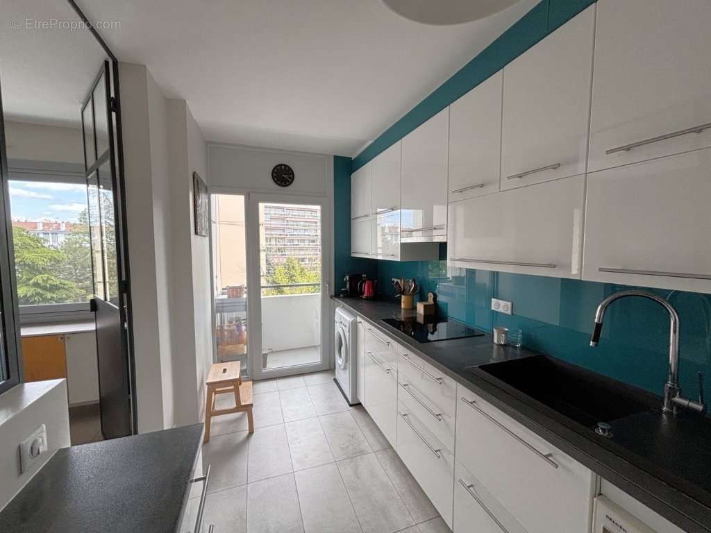 Appartement à LYON-3E