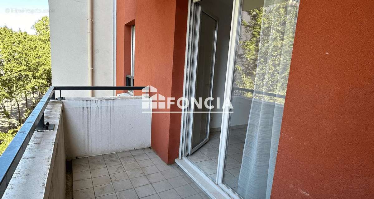 Appartement à LYON-9E