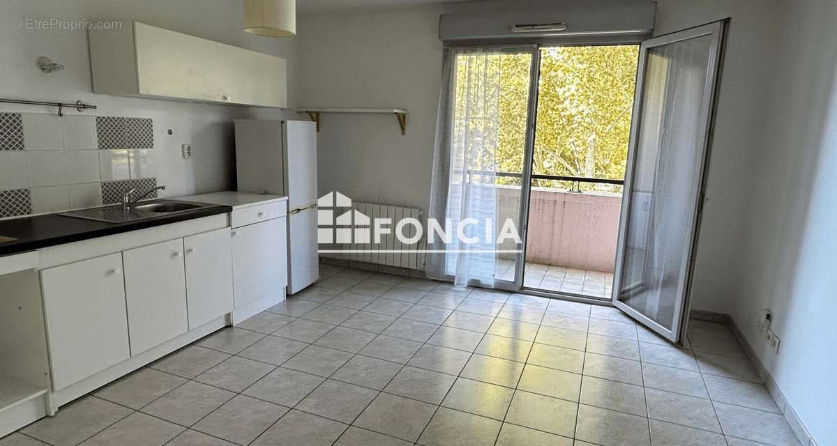 Appartement à LYON-9E