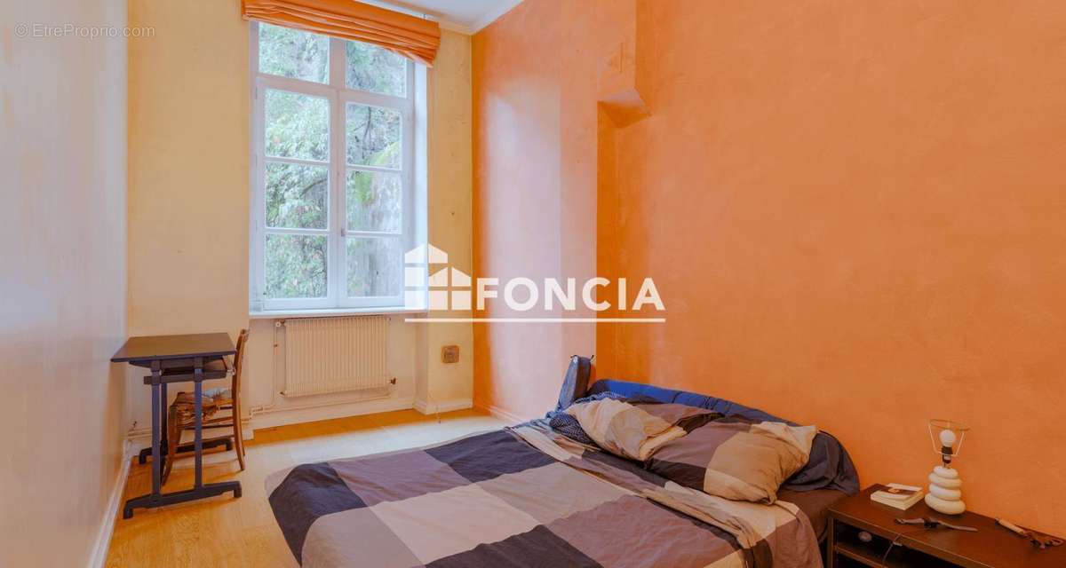 Appartement à LYON-9E