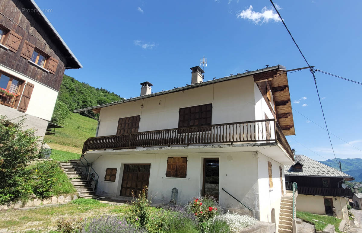 Maison à LE BOIS