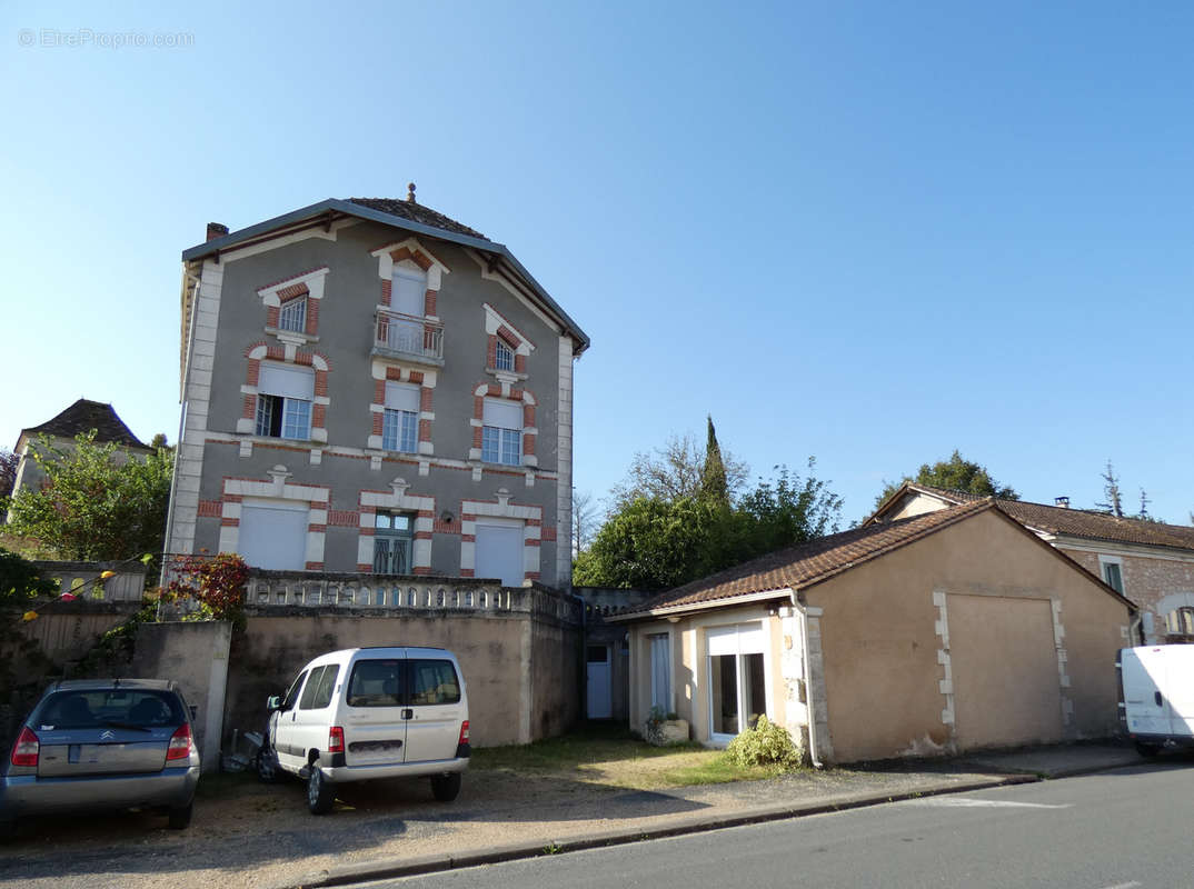 Appartement à TOCANE-SAINT-APRE