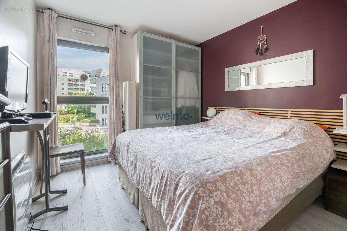 Appartement à PARIS-20E