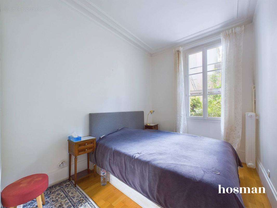 Appartement à LEVALLOIS-PERRET