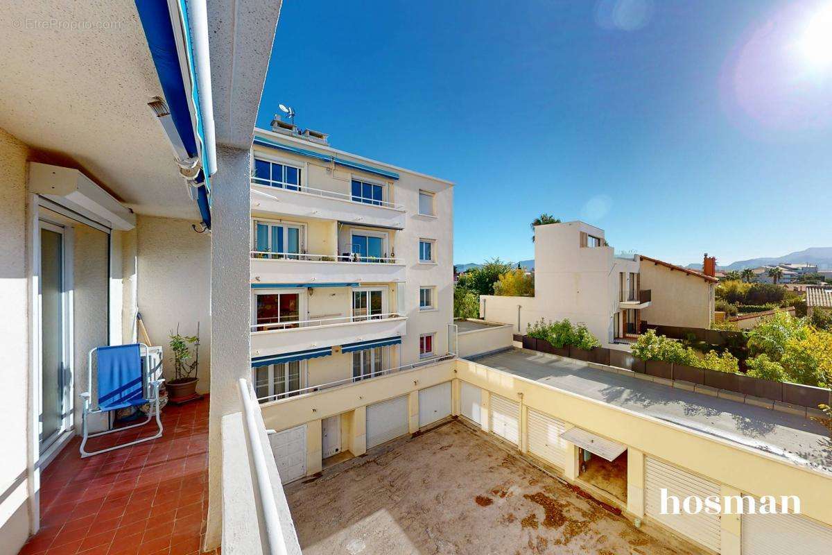 Appartement à MARSEILLE-8E