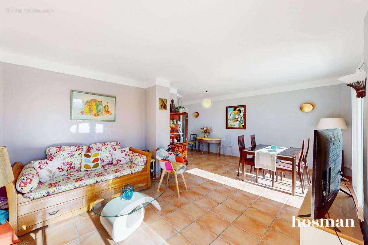 Appartement à MARSEILLE-8E