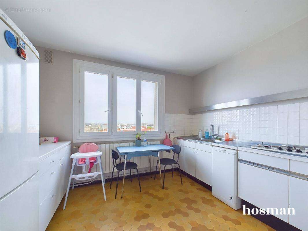 Appartement à LYON-8E