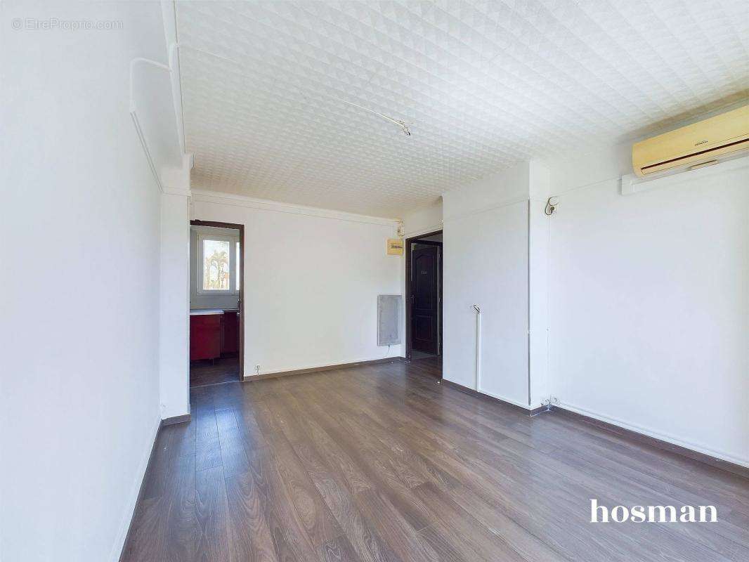 Appartement à MARSEILLE-3E