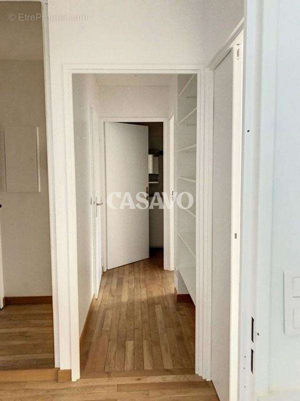 Appartement à PARIS-15E