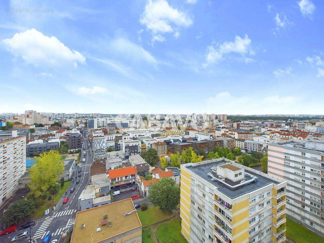 Appartement à AUBERVILLIERS