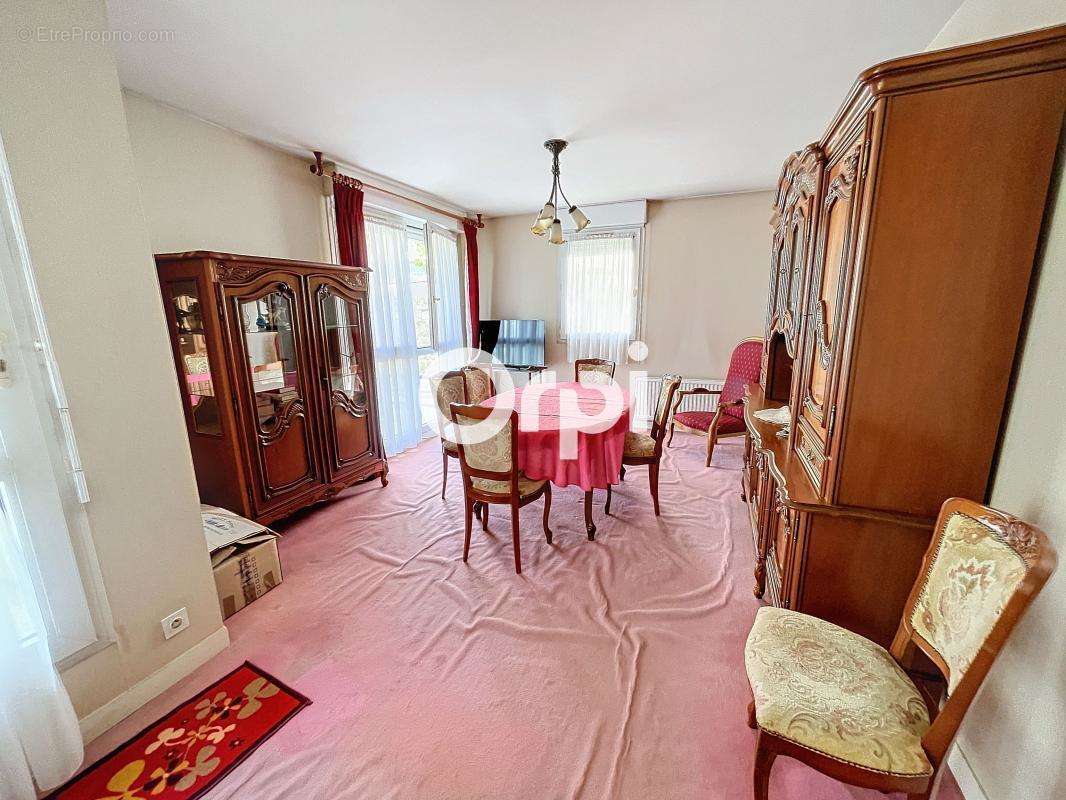 Appartement à MEULAN