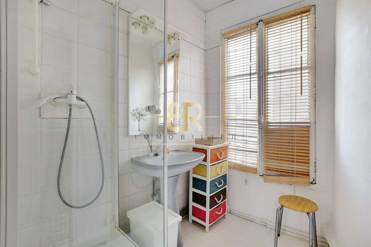 Appartement à PARIS-6E