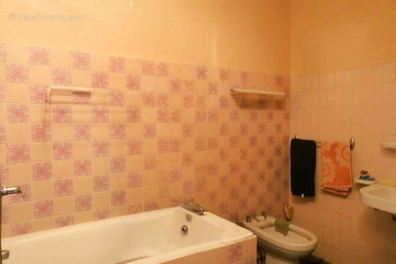 Appartement à MARSEILLE-10E