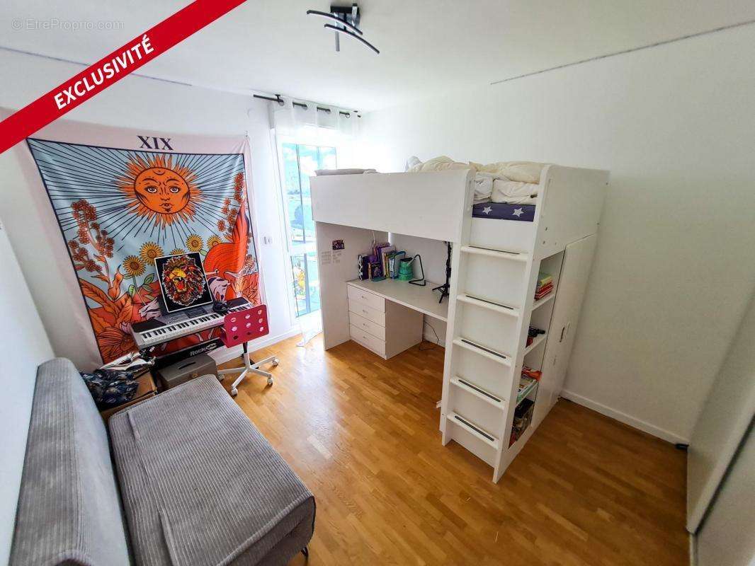 Appartement à AUBERVILLIERS