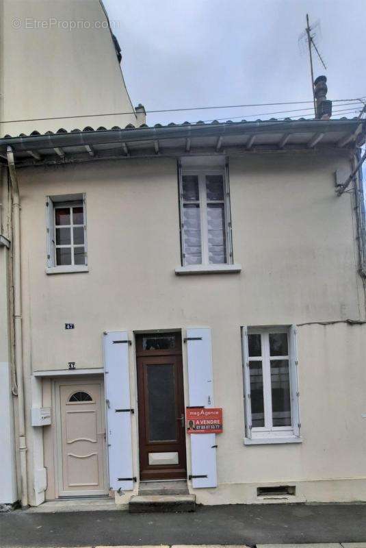 Maison à BRESSUIRE