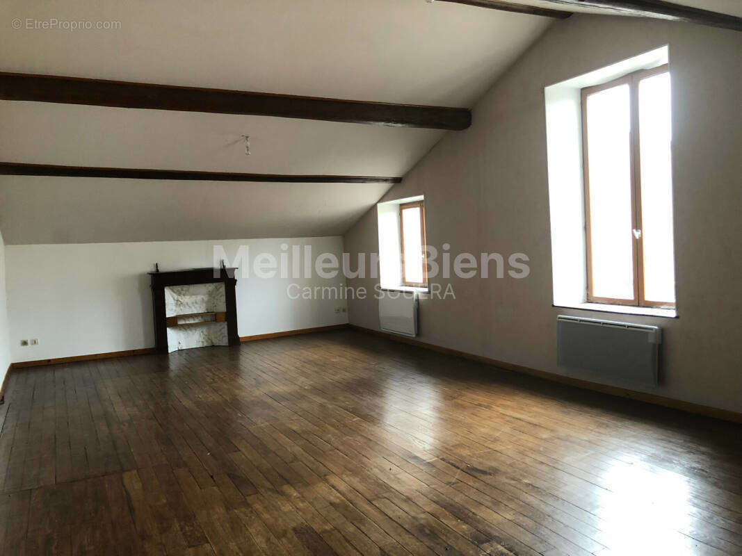 Appartement à PIENNES