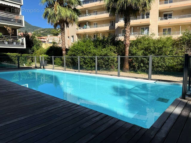 Appartement à ROQUEBRUNE-CAP-MARTIN