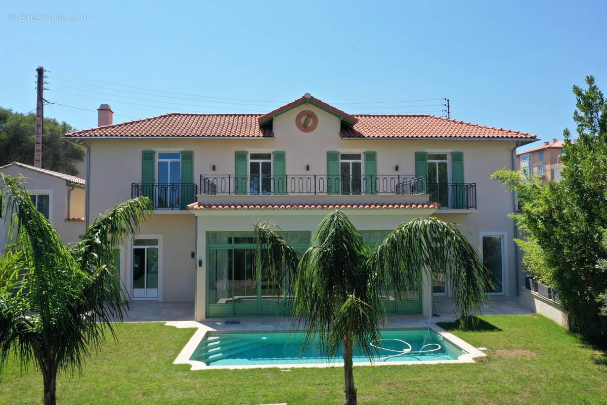 Maison à ANTIBES