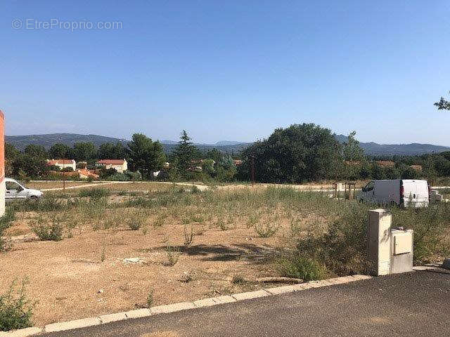 Terrain à CORBERE-LES-CABANES