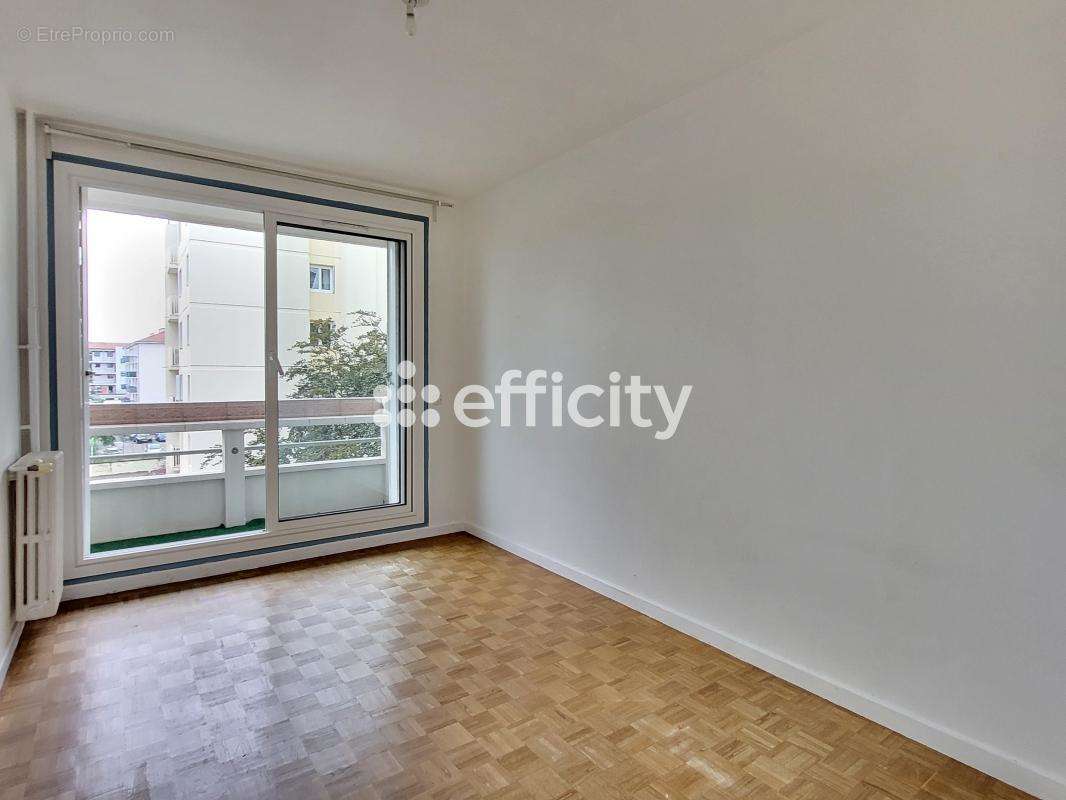 Appartement à LYON-7E