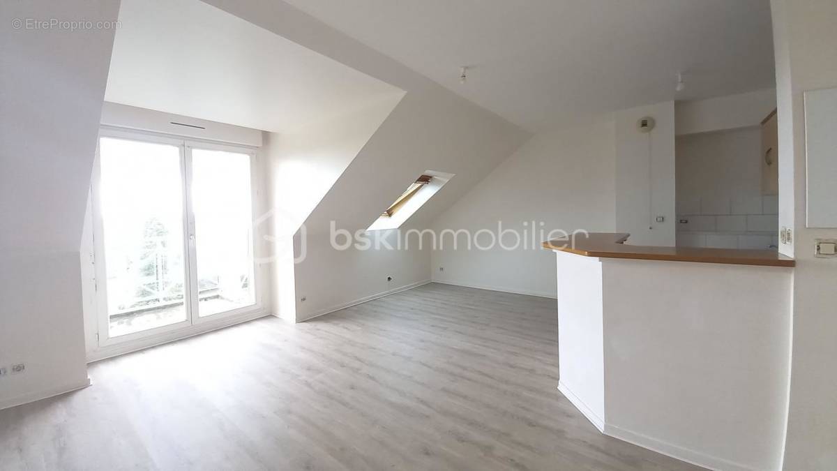 Appartement à PLOUER-SUR-RANCE