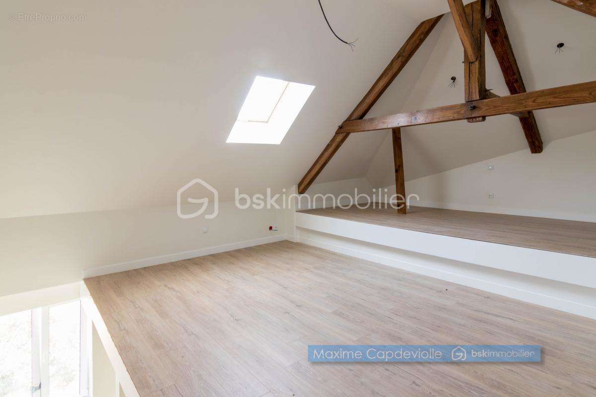 Appartement à LEUDEVILLE