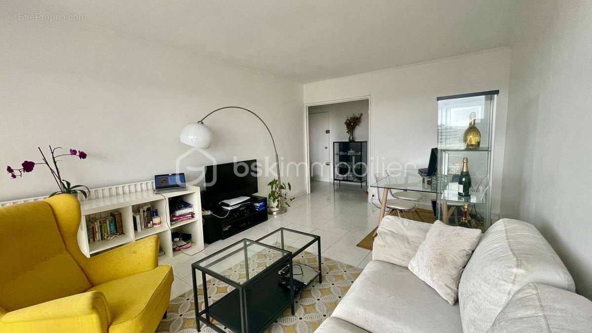 Appartement à EVRY