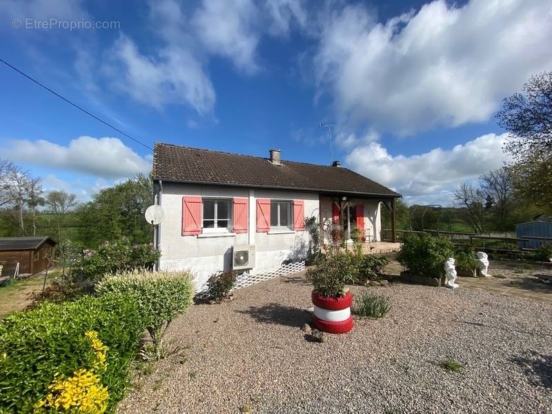 Maison à MOULINS-ENGILBERT