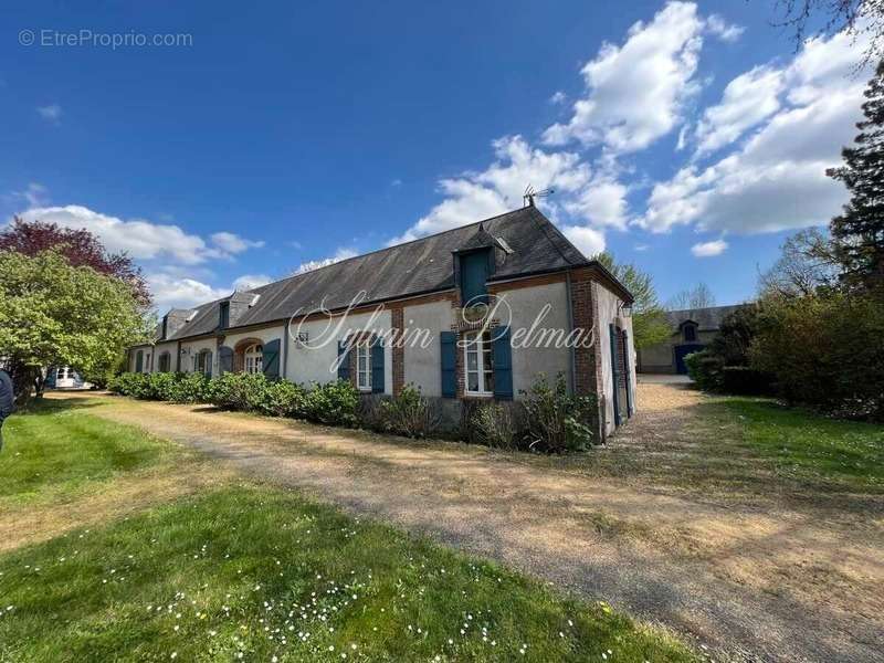 Maison à SAINT-CALAIS