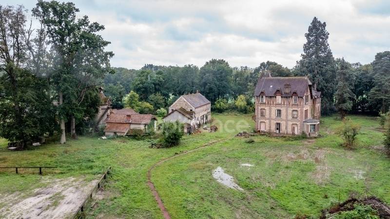 Maison à CLAIREFONTAINE-EN-YVELINES