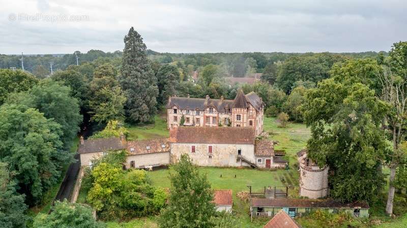 Maison à CLAIREFONTAINE-EN-YVELINES