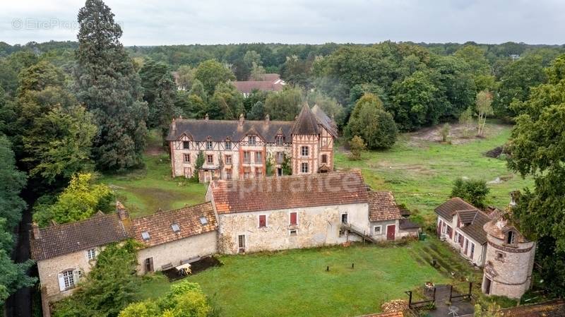 Maison à CLAIREFONTAINE-EN-YVELINES