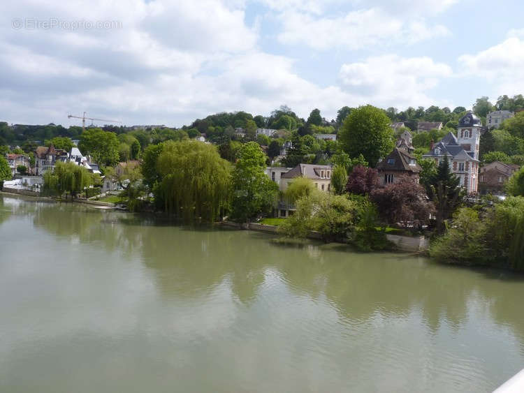 Maison à SAINT-MAUR-DES-FOSSES