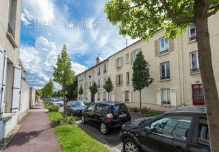 Appartement à SAINT-MAUR-DES-FOSSES