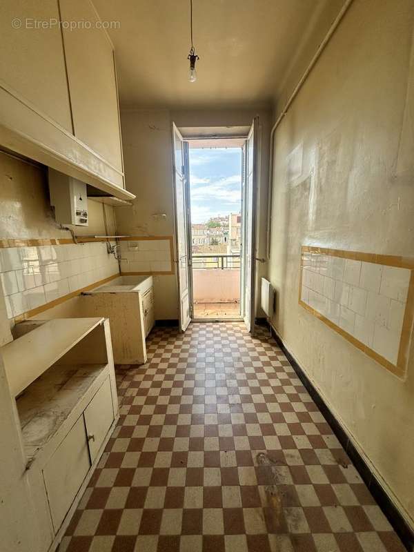 cuise indepen - Appartement à MARSEILLE-5E