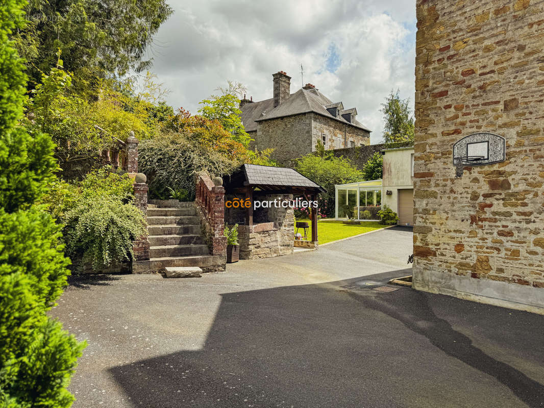 Maison à TORIGNI-SUR-VIRE