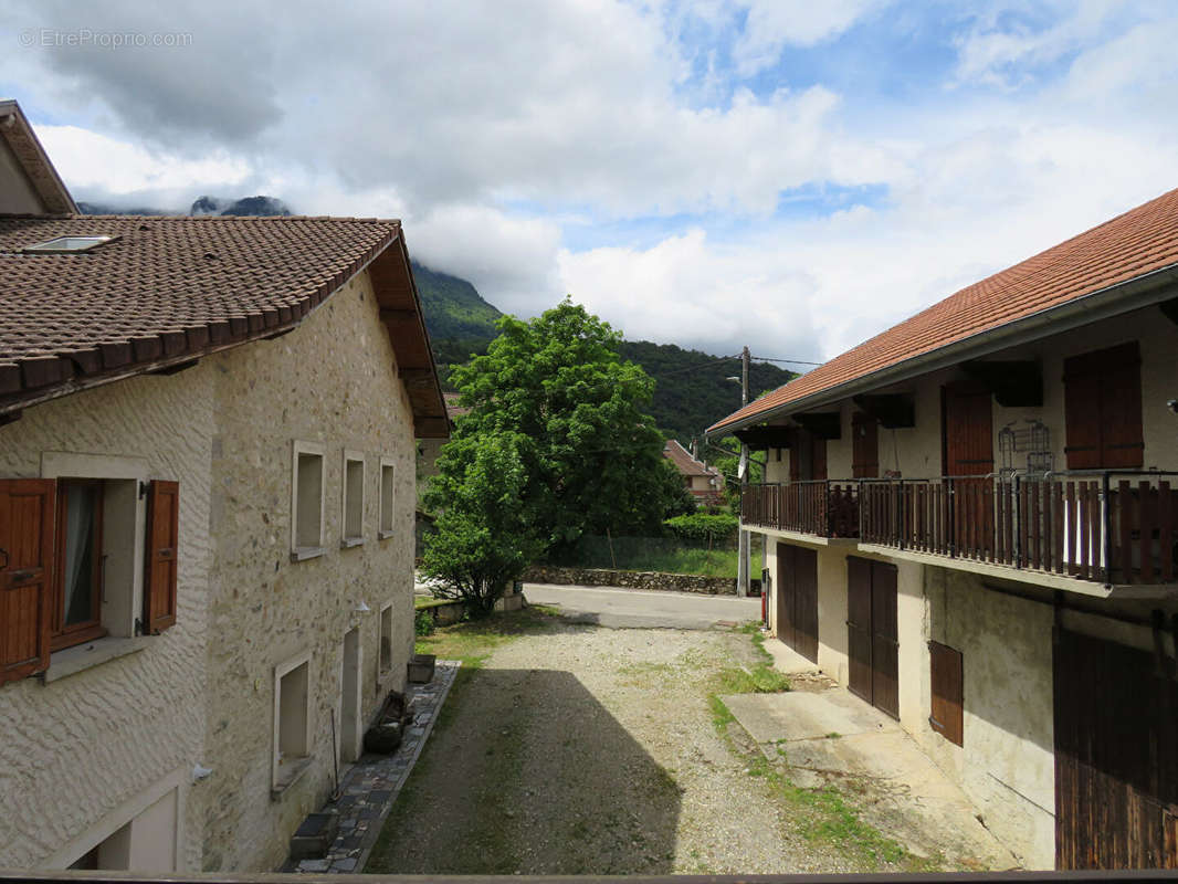 Maison à CHAPAREILLAN