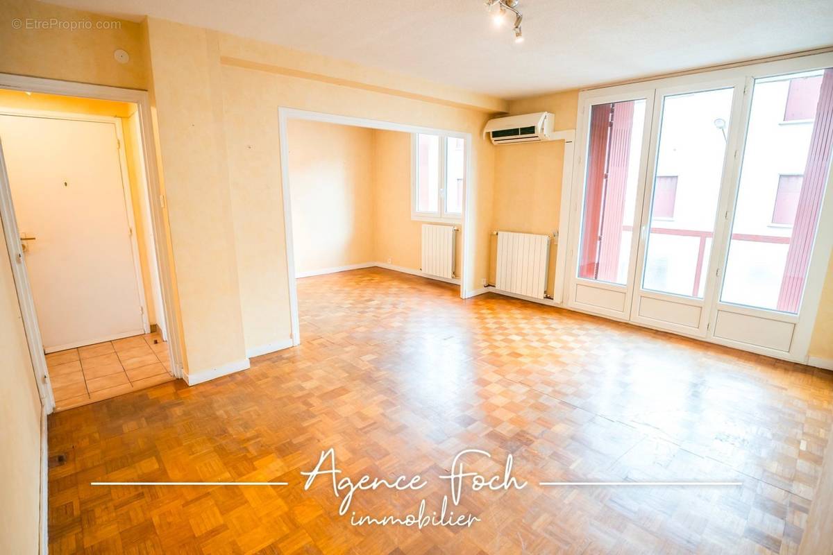 Appartement à TARBES