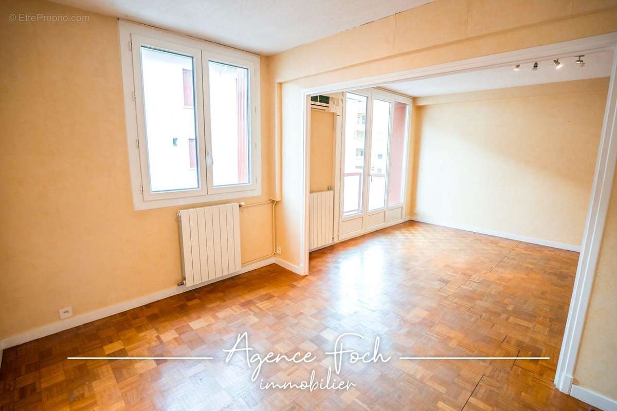 Appartement à TARBES