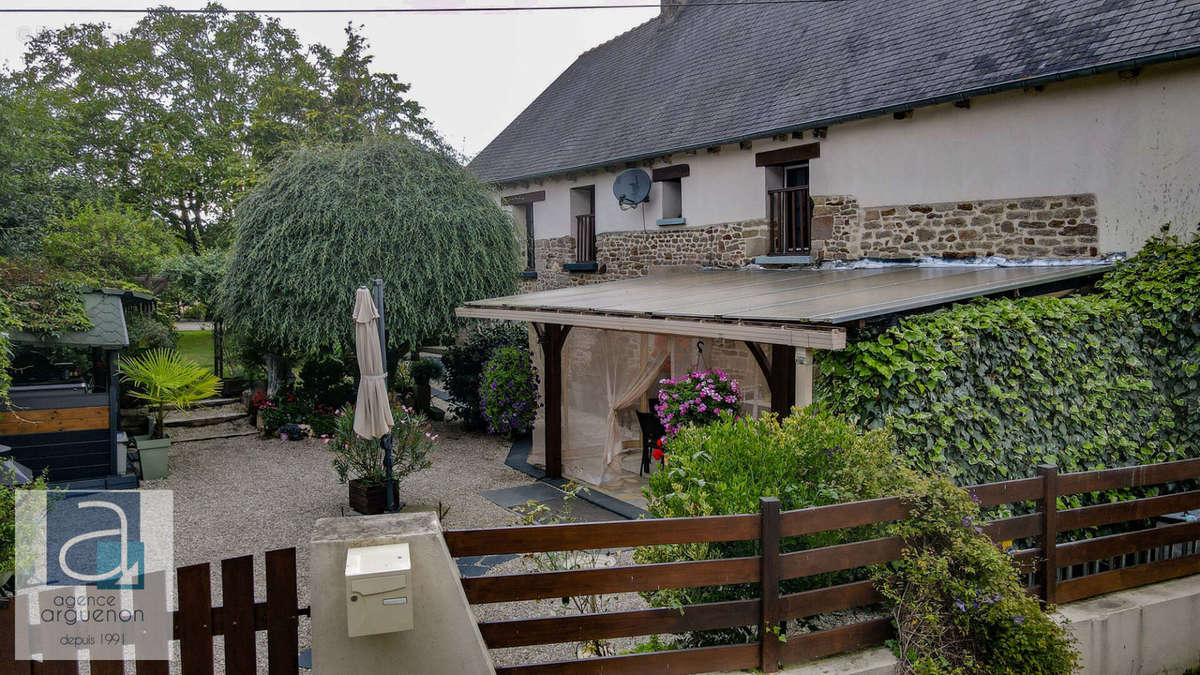 Maison à YVIGNAC-LA-TOUR