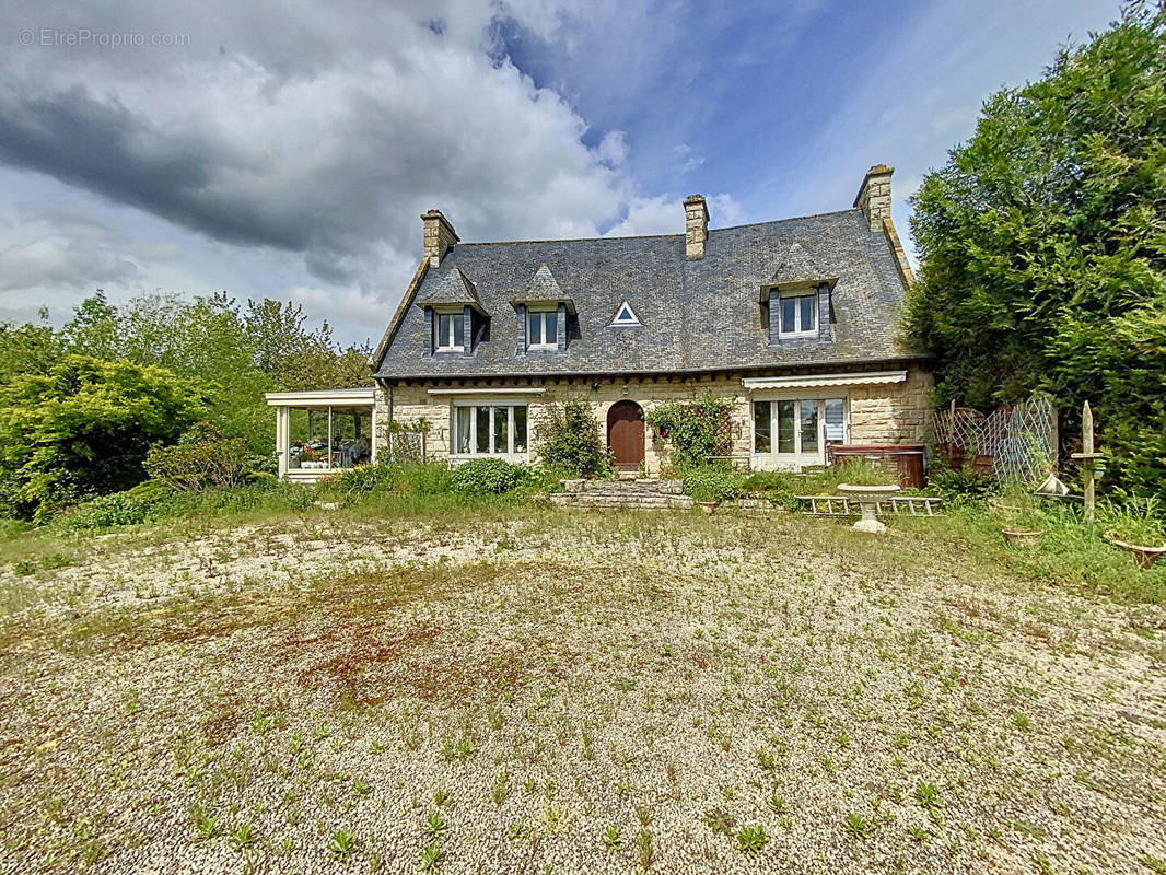 Maison à BOURSEUL