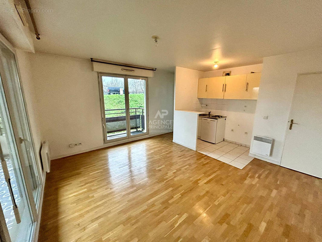 Appartement à CARRIERES-SOUS-POISSY