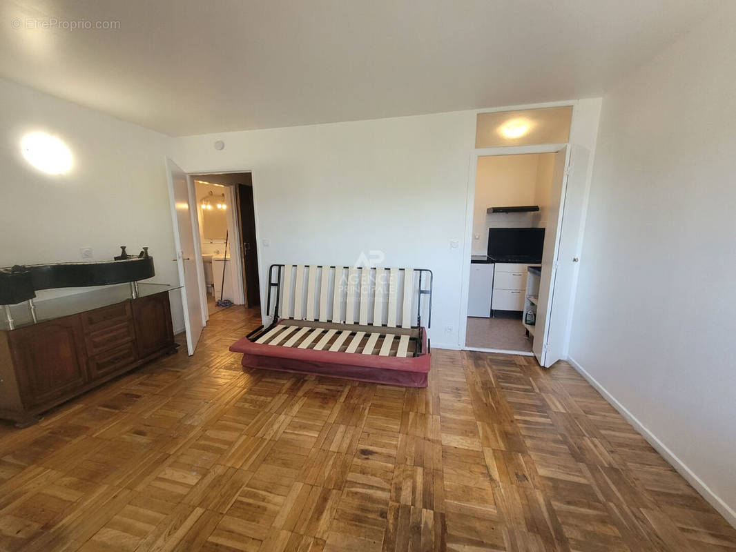 Appartement à CARRIERES-SOUS-POISSY