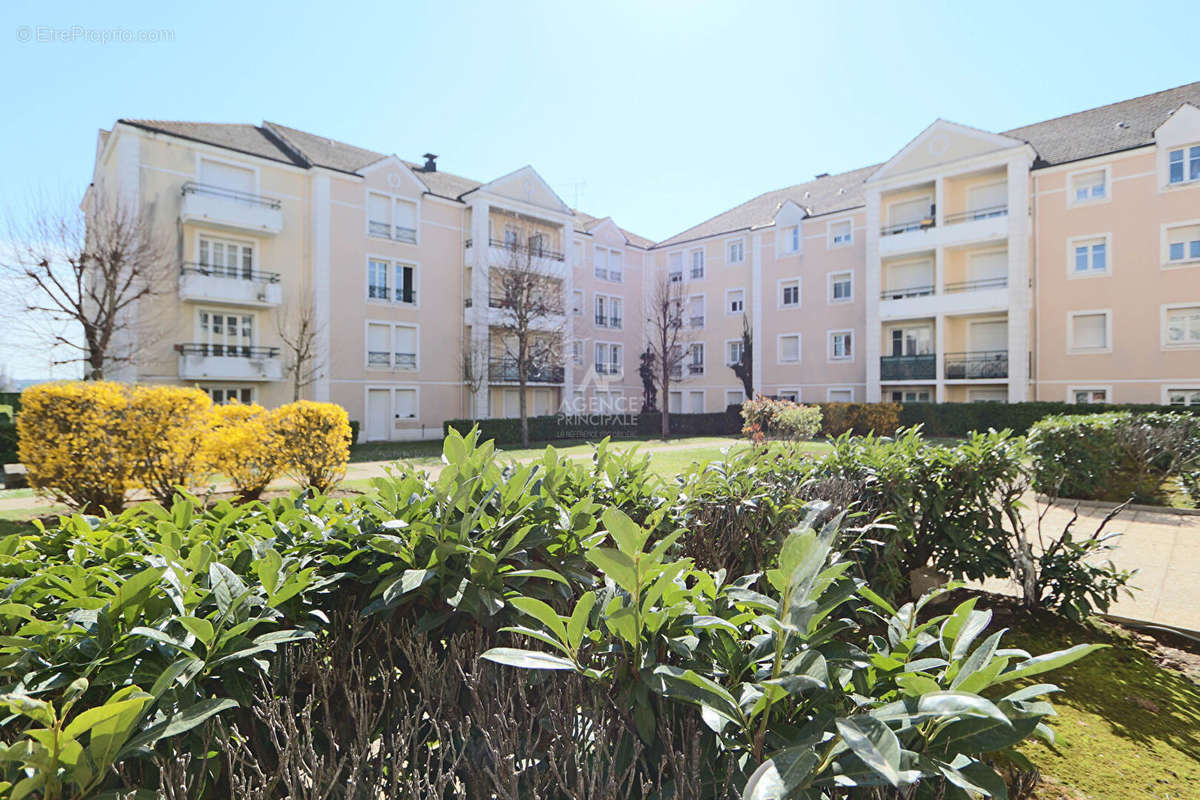 Appartement à CARRIERES-SOUS-POISSY