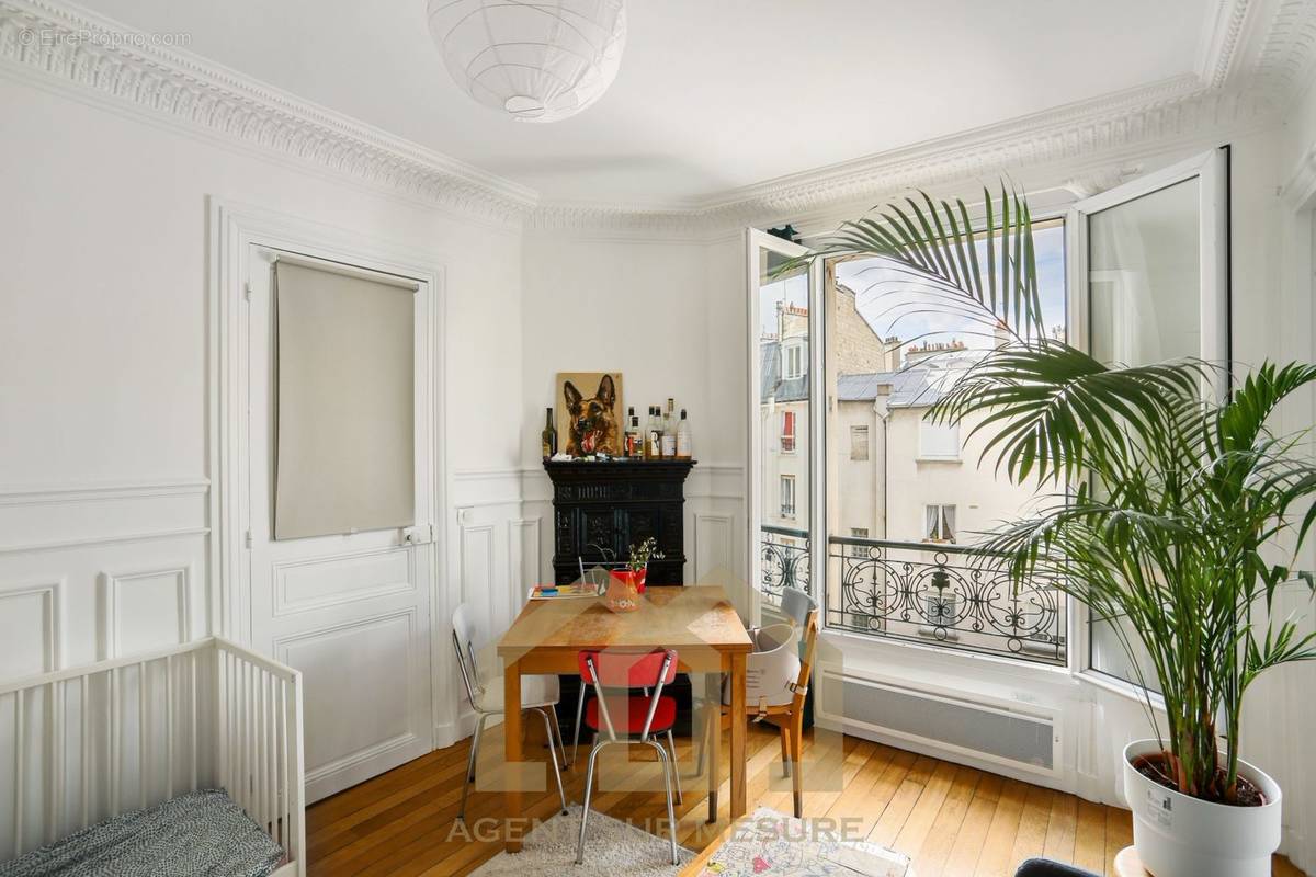 Appartement à PARIS-5E