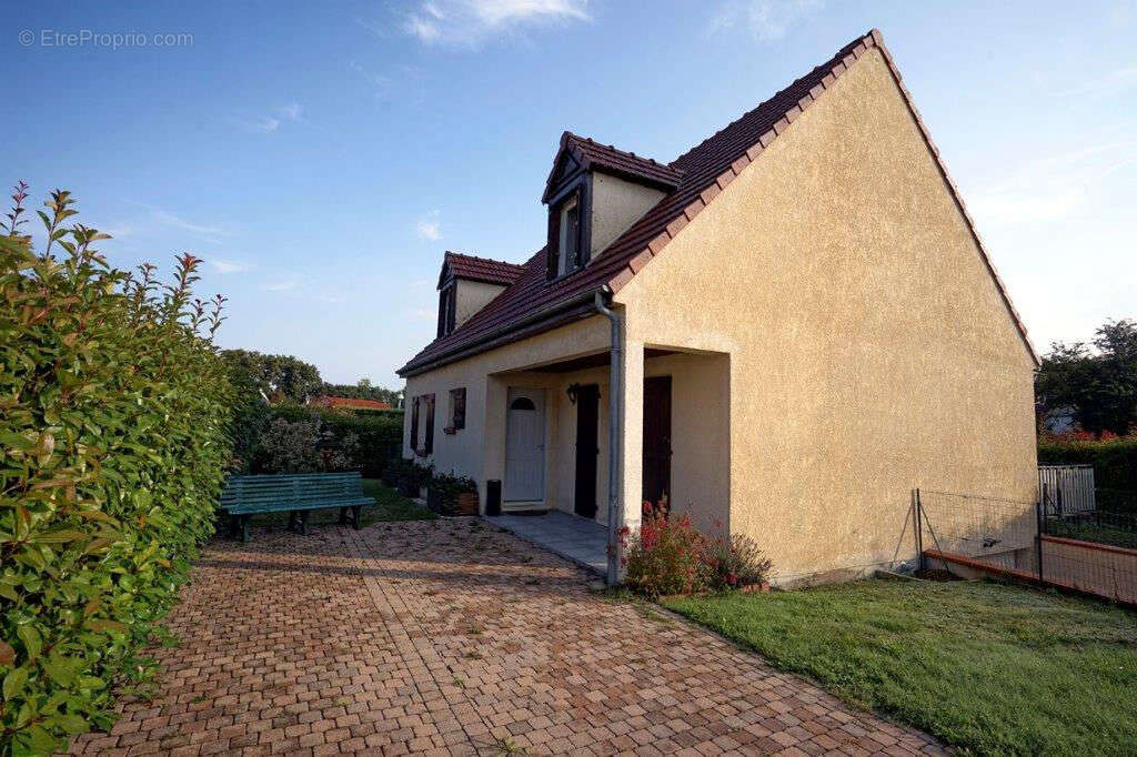 Maison à BOIGNY-SUR-BIONNE